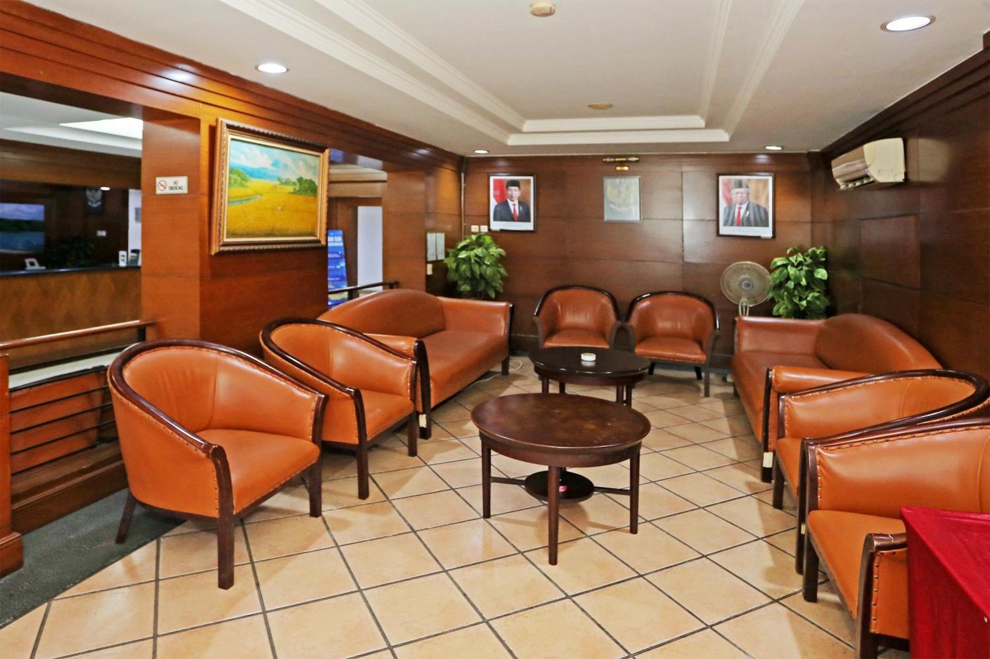 Collection O 91898 Series Hotel Kuningan Джакарта Екстер'єр фото