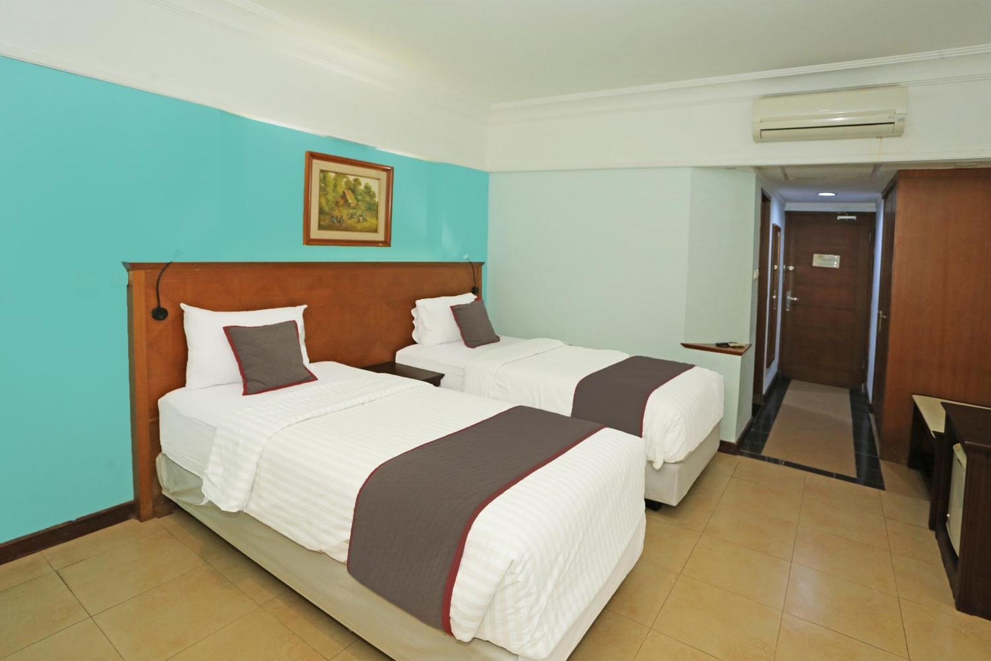 Collection O 91898 Series Hotel Kuningan Джакарта Екстер'єр фото