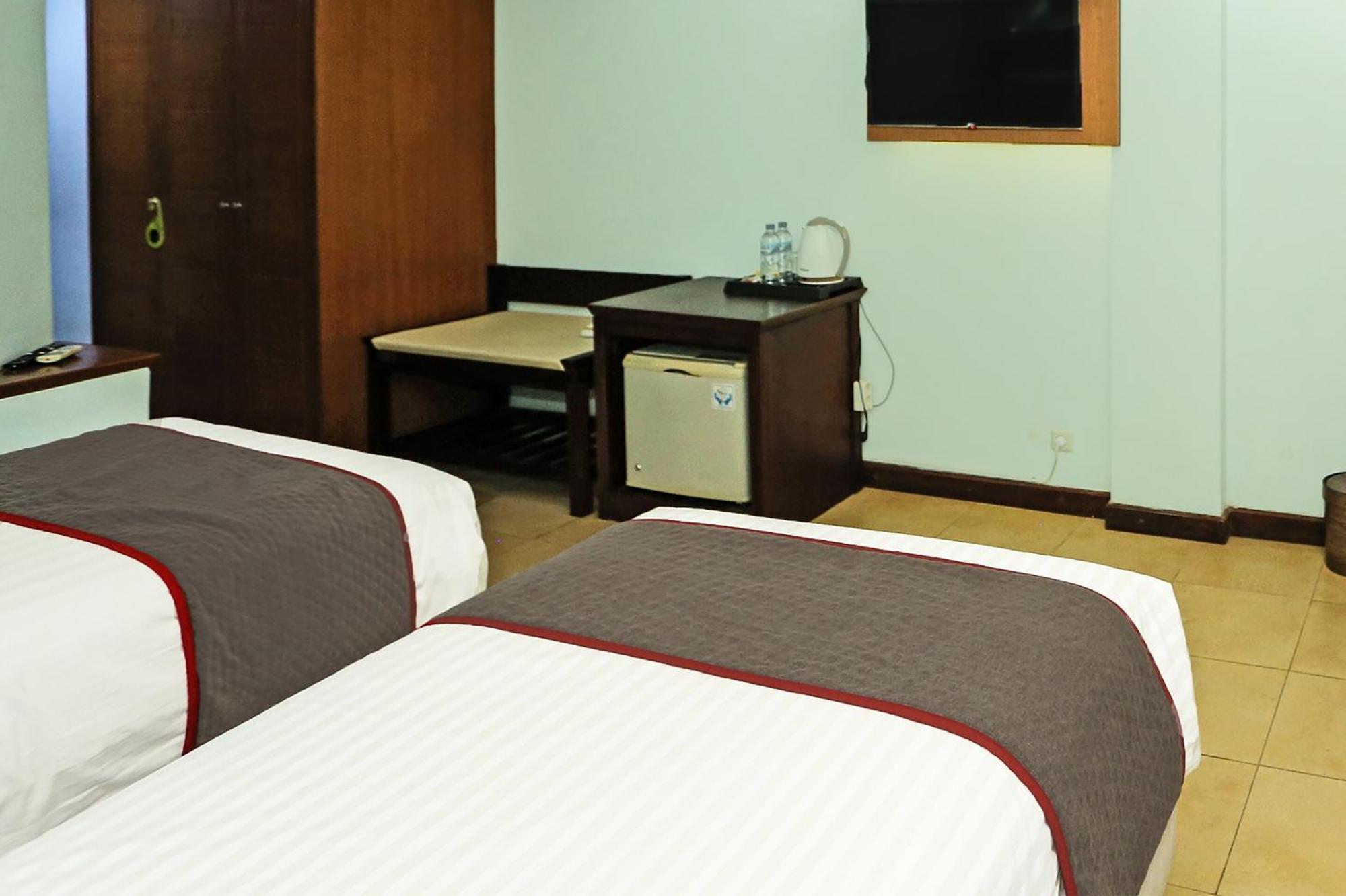 Collection O 91898 Series Hotel Kuningan Джакарта Екстер'єр фото