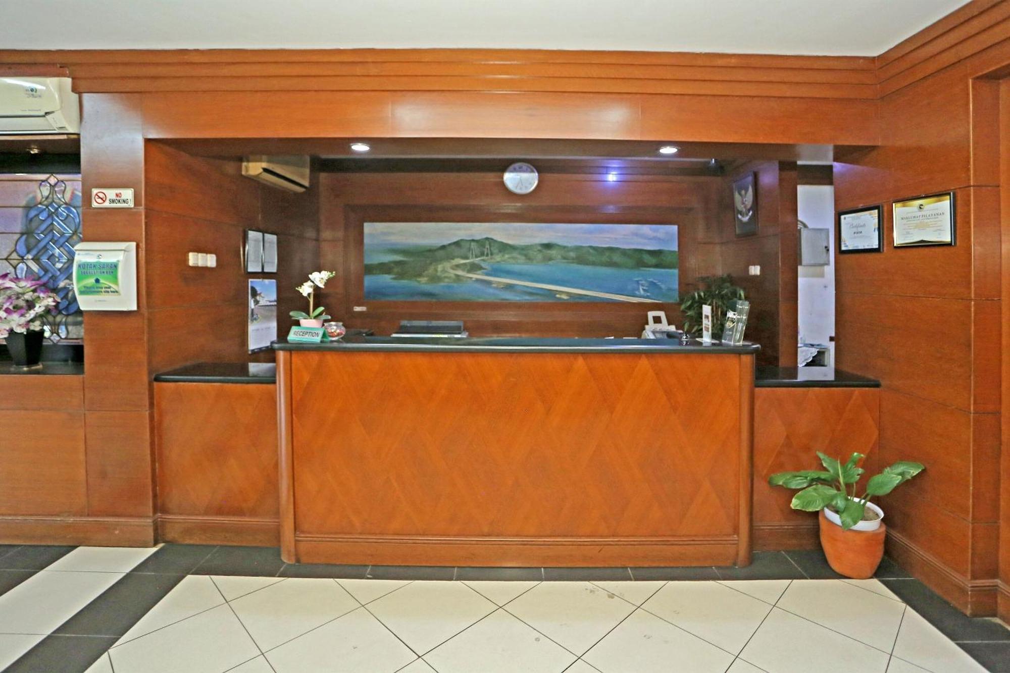 Collection O 91898 Series Hotel Kuningan Джакарта Екстер'єр фото